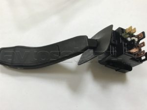 Рычаг перекл.поворотов,света (под нов. панель с 06.2013) УАЗ-3163 Патриот (693.3709)(Санкт-Петербург, шт.