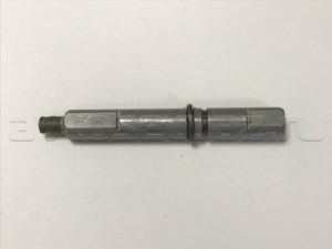 Валик со стопорным кольцом в сб.(помпы)(53-1307019-01), шт.