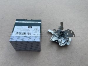 Замок передней двери 3160 внут.прав.в сб.(УАЗ)(3160-00-6105012-10) под электроблокировку замка