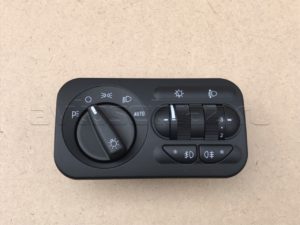 Модуль управления светотехникой УАЗ "Патриот" н/обр.(142.3769-01)(3163-00-3769600-01), шт.