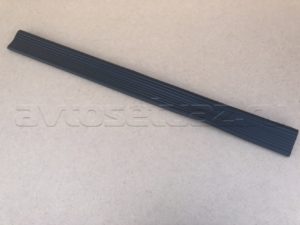 Накладка бокового ограждения (подножки)(3162-8405045-02) РТИ, шт.