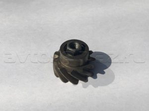 Шестерня привода маслонасоса с гайкой 406.1011216-10 (дв.406,514)