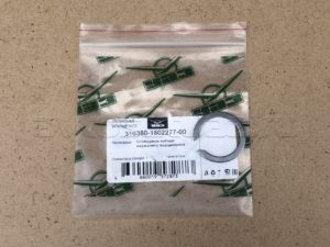Кольцо стопорное подшипника вала привода переднего моста РК Dymos (48284T00010)(3163-80-1802277), шт.