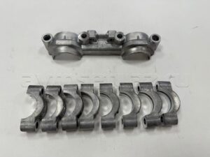 Крышка распределительных валов (бугеля)(ЗМЗ -406)(406.1003100), к-т.