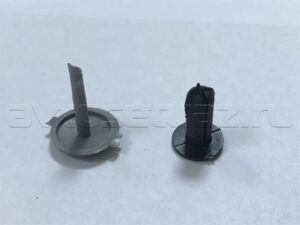 Пистон обшивки (цвет:серый)( 2 шт.) (2108-542270540)