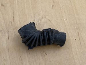 Шланг (гофра) подачи воздуха от РХХ-вентиляции картера (сапуна)(4062-1147102-10), шт.