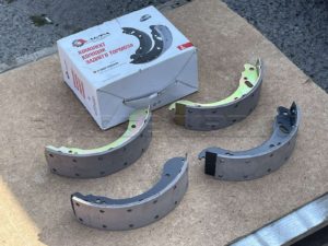 Колодка тормозная зад.Газель (Альфа)(4 шт.)(3302-3502090)