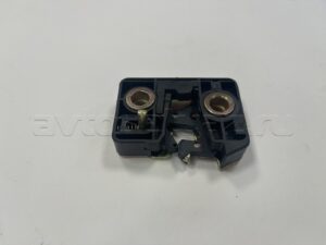 Замок двери 3160 /3302 / 31105 наруж. правый (3302--6105484-10)