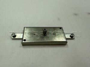 Замок зад. двери 452 (под новую ручку с единым ключом)(УАЗ)(3741-00-6323012-00), шт.